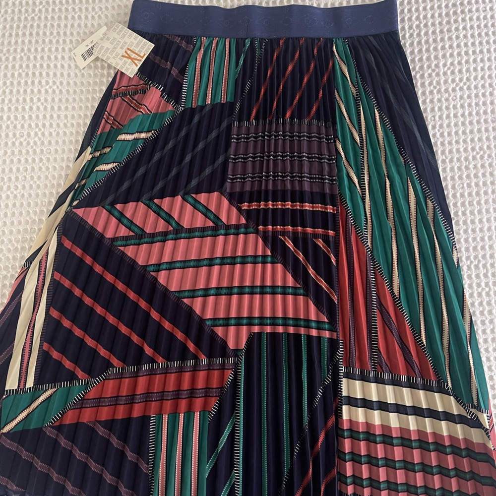 LuLaRoe Jill skirt